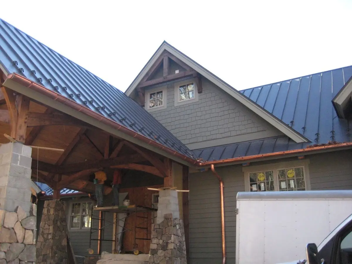 Craftsman Roofing team delivering quality roofing work in Valley Falls